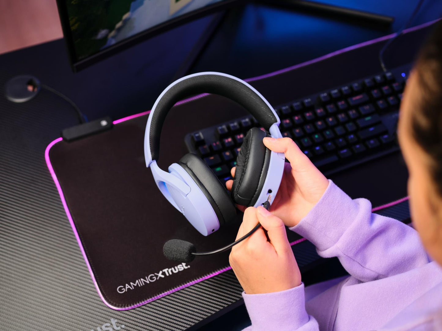 Trust Headset Wireless GXT491P Fayzo - Purple