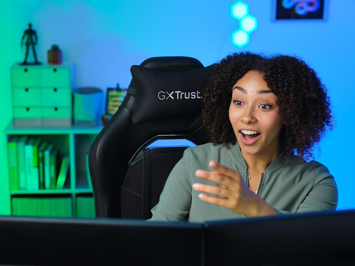 Trust Gaming Chair GXT 714 Ruya - Black